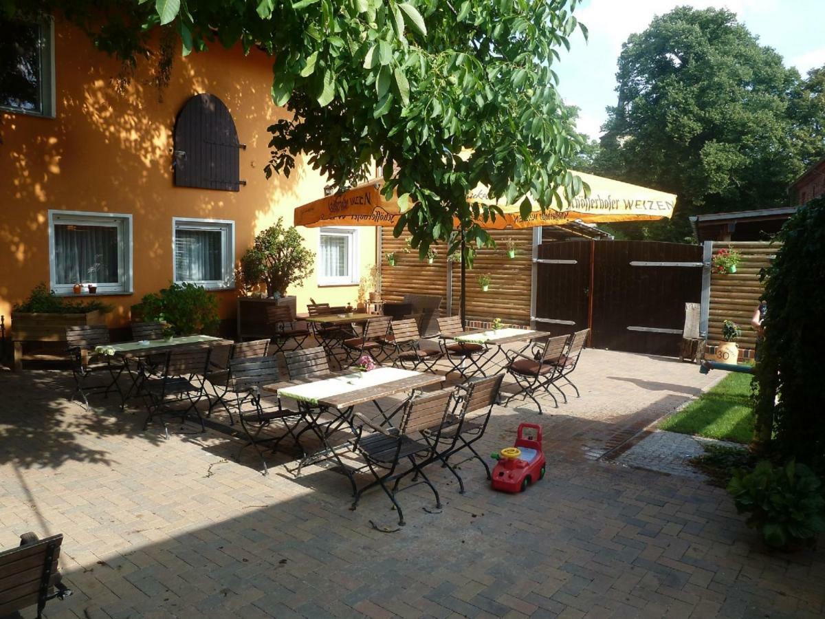 Landgasthof Deinert Genthin Exterior photo